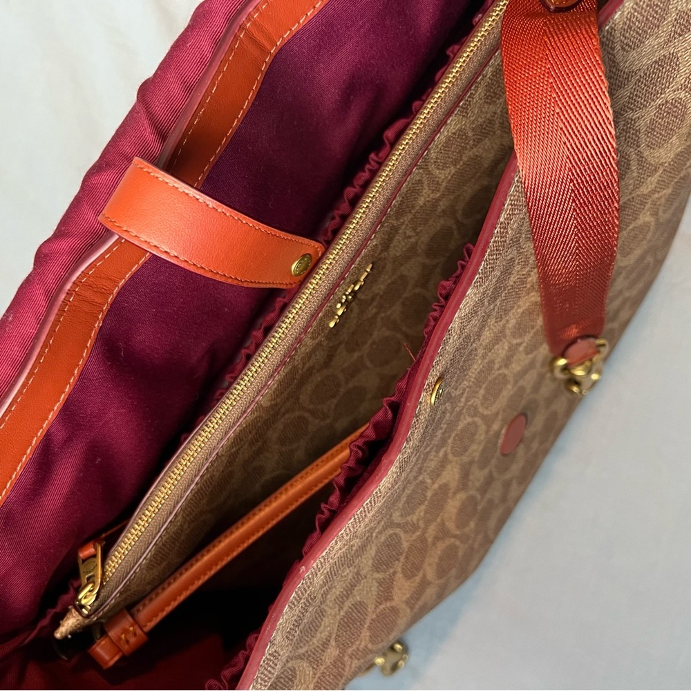 Coach Baby Messenger Bag In Signature Canvas - Picture 8 of 12
